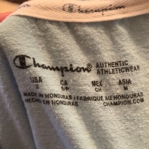 2 girls crop tops - Picture 7 of 11